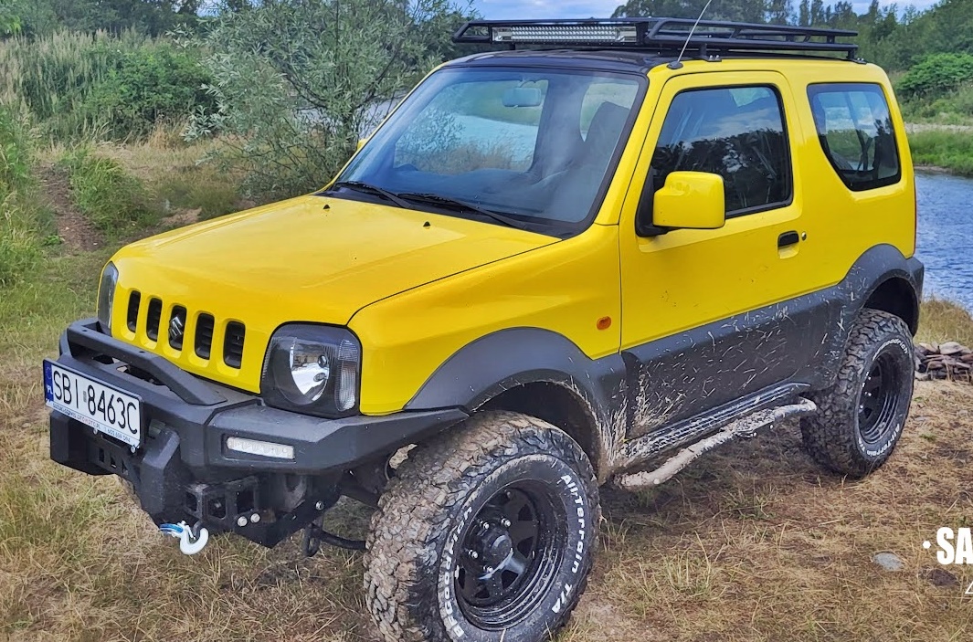      Suzuki Jimny YELLOW BAHAMA 