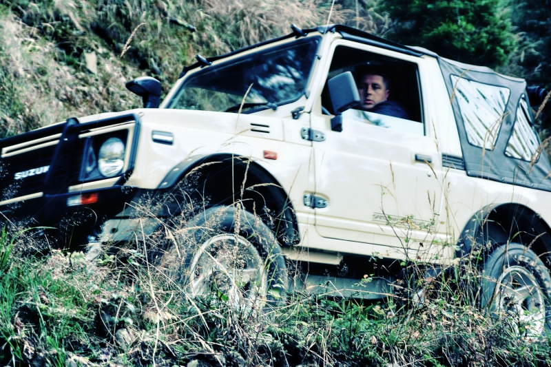 Suzuki Samurai Desert